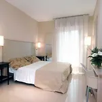カルラ 3* レヴァント