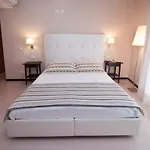 カルラ ホテル