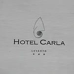 カルラ ホテル