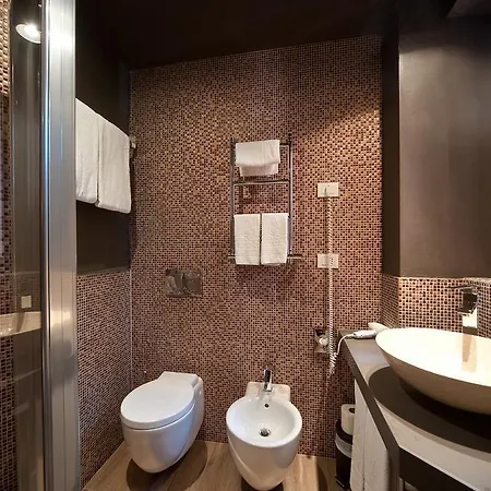 Carla Hotel 3*