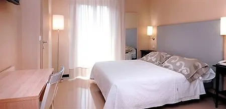 Carla Hotel 3*