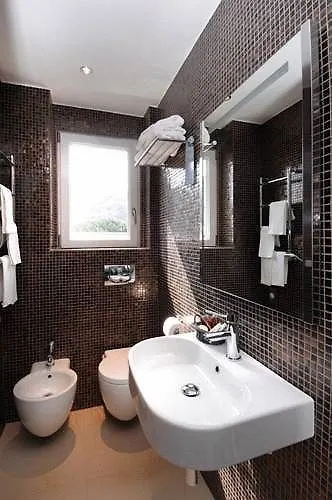 Carla Леванто