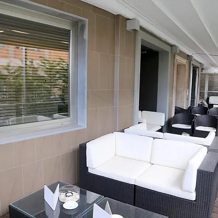 Hotel Carla 3*